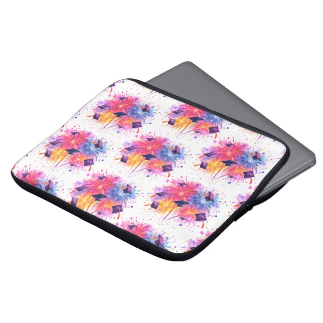 Graduation Fireworks Pattern with Tossed Caps Laptop Sleeve (Voorkant top)