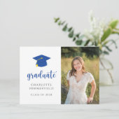 Graduation Party Blue Gold Pet Tassel Invitation Kaart (Staand voorkant)