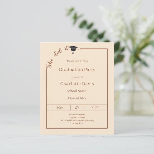 Graduation party Campagne She did it invitation (Staand voorkant)