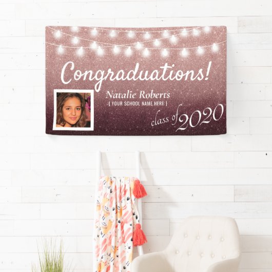 Graduation Party Modern Burgundy & Roos Gold Ombre Spandoek (Insitu)