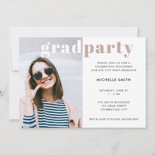 Graduation Party Moderne Typografie Aangepaste Fot Kaart (Voorkant)