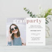 Graduation Party Moderne Typografie Aangepaste Fot Kaart (Staand voorkant)