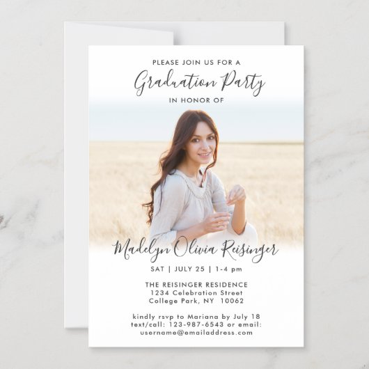 GraduPartij Simple Photo & Black White Script Magnetische Uitnodiging (Voorkant)