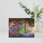 Graffiti Art Verloren verlaten gebouw Briefkaart (Staand voorkant)