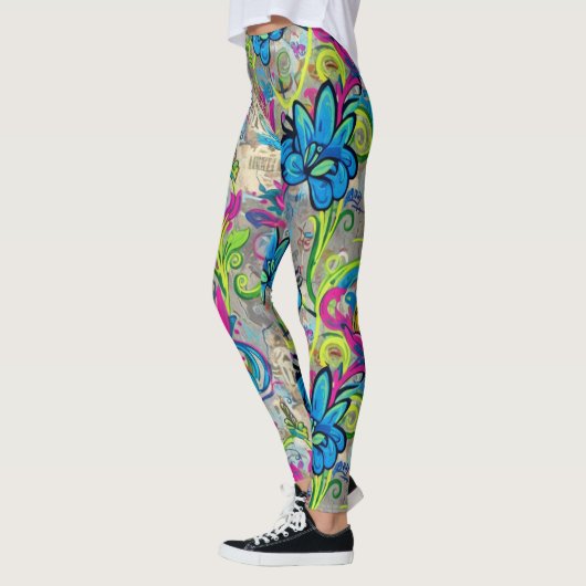 Graffiti Flowers Leggings (Links)