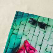 Graffiti Future is helder neonmeisje en zonnebrill Strandlaken (In situ)