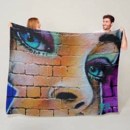 Graffiti Girl Paars Blue  Eyes Monogram Fleece Deken