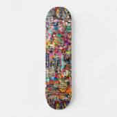 Graffiti kunst aan de muur collage persoonlijk skateboard (Voorkant)