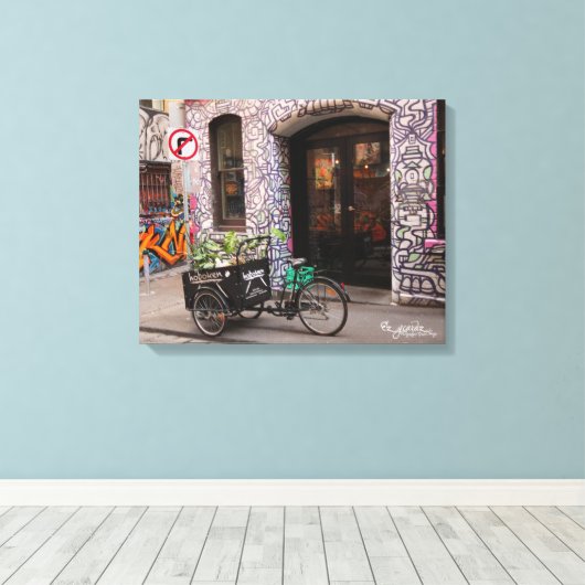 Graffiti Laneway Wrapped Canvas Print (Insitu (Houten vloer))