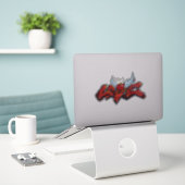 Graffiti Love Vinyl Sticker heeft een hiphop vibe. (Laptop op bureau)