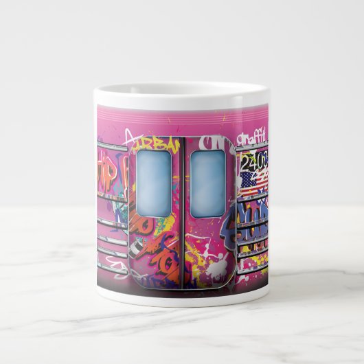 Graffiti metrotrein grote koffiekop (Voorkant)
