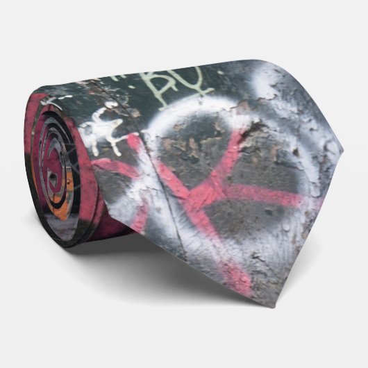 Graffiti Necktie Stropdas (Opgerold)