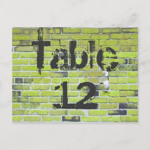 Graffiti-nummers voor groene brick briefkaart