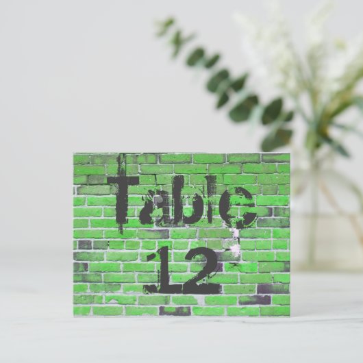 Graffiti-nummers voor groene brick briefkaart (Staand voorkant)