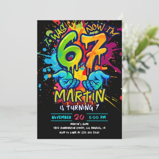 Graffiti Six Seven Birthday Invitation Kaart (Staand voorkant)