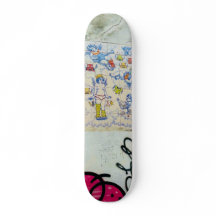Graffiti-skateboard, unieke wandkunst