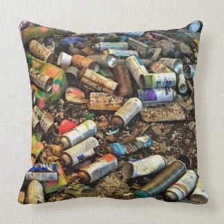 Graffiti Spray Can Pillow Kussen