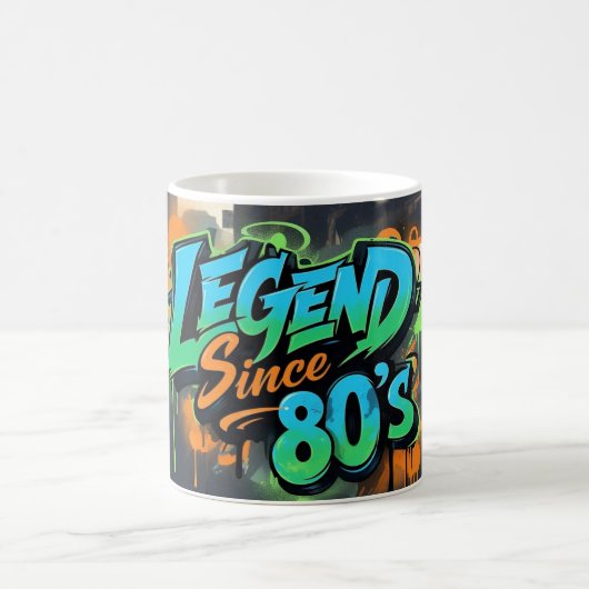 Graffiti-stijl "Legend Since 80's" Koffie Mok (Center)