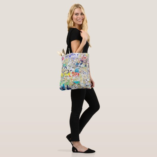 Graffiti straatmuur. Grunge wallart, straat, backg Tote Bag (Op model)