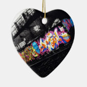 graffiti straten zwart & wit met kleur keramisch ornament (Rechts)