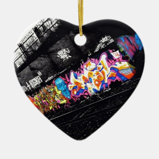 graffiti straten zwart & wit met kleur keramisch ornament (Voorkant)