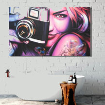 Graffiti Vrouw met Camera