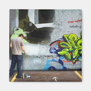Graffiti Wall Lucy Magneet