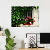 Grafieken en Geraniums rond een raam Poster (Thuiskantoor)