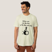 Grafisch bedrukt basic donker T-shirt (Voorkant volledig)