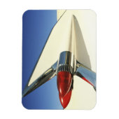 Grafisch: Close-up van vin en achterlicht op Magneet (Verticaal)