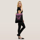 Grafisch frambozenuitstrijkje Glitter Monogram Naa Tote Bag (Op model)
