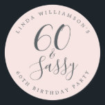 Grafisch Modern 60 Sassy Pastel Roze 60th Birthday Ronde Sticker<br><div class="desc">Het vieren van 60 in stijl met dit moderne pastelroze 60ste verjaardagsontwerp, een 60ste verjaardagssticker of envelopzegel die je gewoon kunt personaliseren en uitzenden voor je 60ste verjaardagsfeest of voor je feestcadeaus. De woorden zestig en sassy worden geplaatst gebruikend elegante manuscriptkalligrafie en moderne typografie. Neem contact met ons op via...</div>