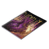 Grafisch paars en goudglitter druipt monogram notitieboek (Linkerzijde)