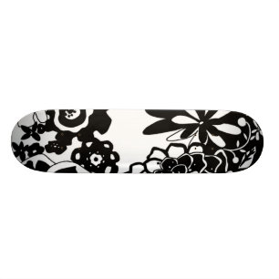 Grafisch patroon zwart-wit van Floral Garden Persoonlijk Skateboard