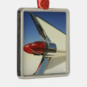 Grafisch: Sluiting van vinnen en achterlicht Metalen Ornament (Rechts)