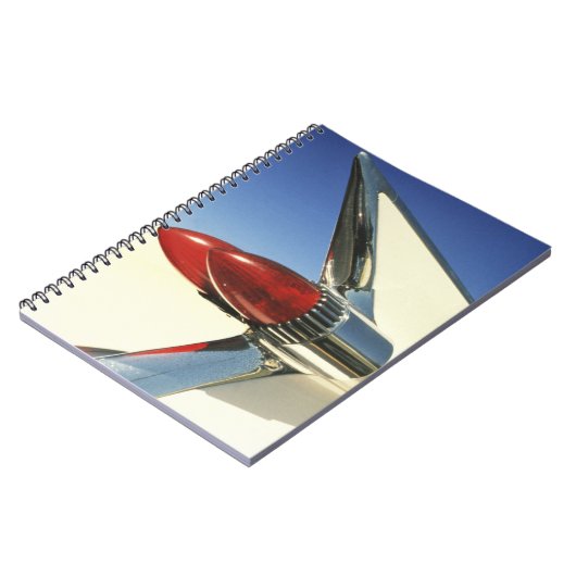 Grafisch: Sluiting van vinnen en achterlicht Notitieboek (Linkerzijde)