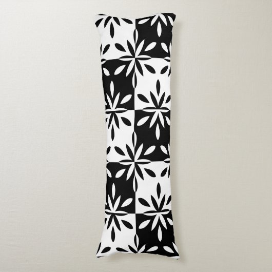 Grafisch zwart-wit en wit geometrisch ventilatorpa lichaamskussen (Voorkant Verticaal)