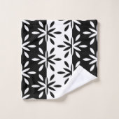 Grafisch zwart-wit geometrisch bloempatroon bad handdoek (Wasdoekje)