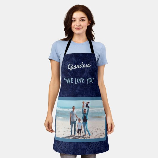 Grafische gepersonaliseerde fototekst Grootma Gift Schort (Gedragen)