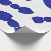 Grafisches Muster blau Geschenkpapier Cadeaupapier (Hoek)