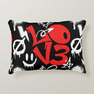 grafitti LOVE B. Black BG Accent Kussen