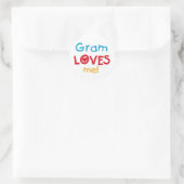 Gram Loves Me T-shirts en geschenken Ronde Sticker (Tas)