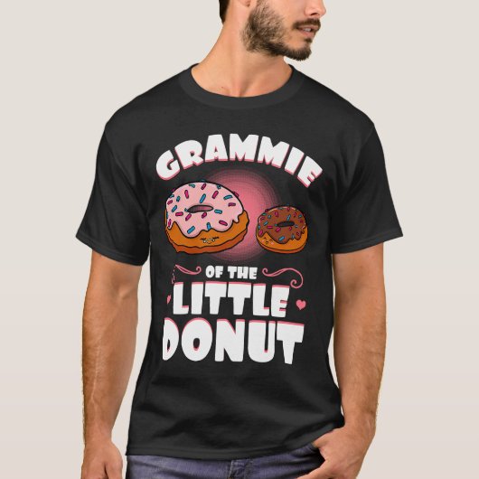 Gramie van het kleine donut-geslacht onthult Baby  T-shirt (Voorkant)