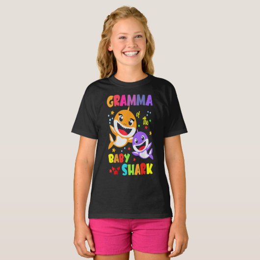 Gramma Of The Baby Shark Birthday Gramma Shark T-shirt (Voorkant volledig)