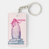 Grammar Owl zegt Whom Pink Sleutelhanger (achterkant)
