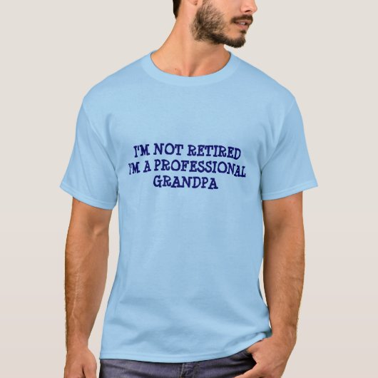 GRAMMA'S IK BEN GEEN RETIREDI'S T-SHIRT (Voorkant)