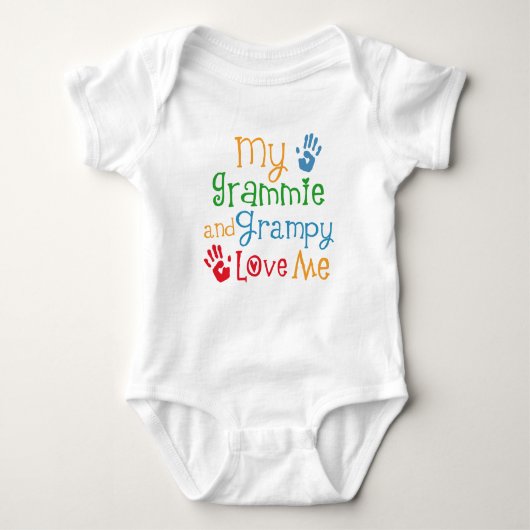 Grammie en Grampy Love Me Baby Gift Romper (Voorkant)