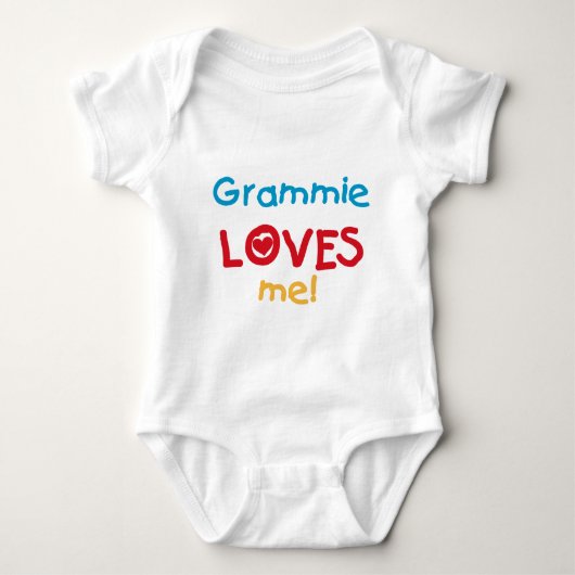 Grammie Loves Me T-shirts en geschenken (Voorkant)