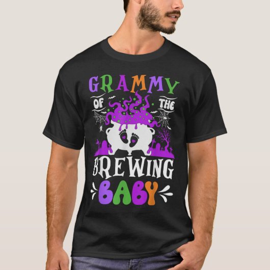 Grammy Of The Brewing Baby Grandma To Be Halloween T-shirt (Voorkant)