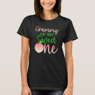 Grammy van de verjaardag een perzik 1e zomer fruit t-shirt